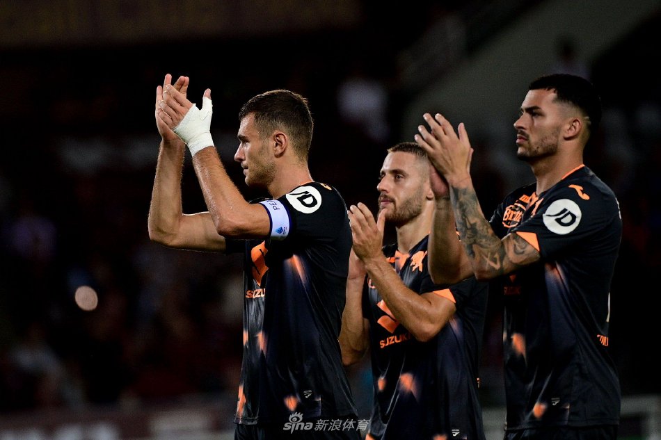 破对方防守 破对方防守