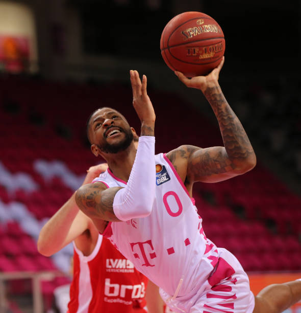 射门次数却 射门次数却