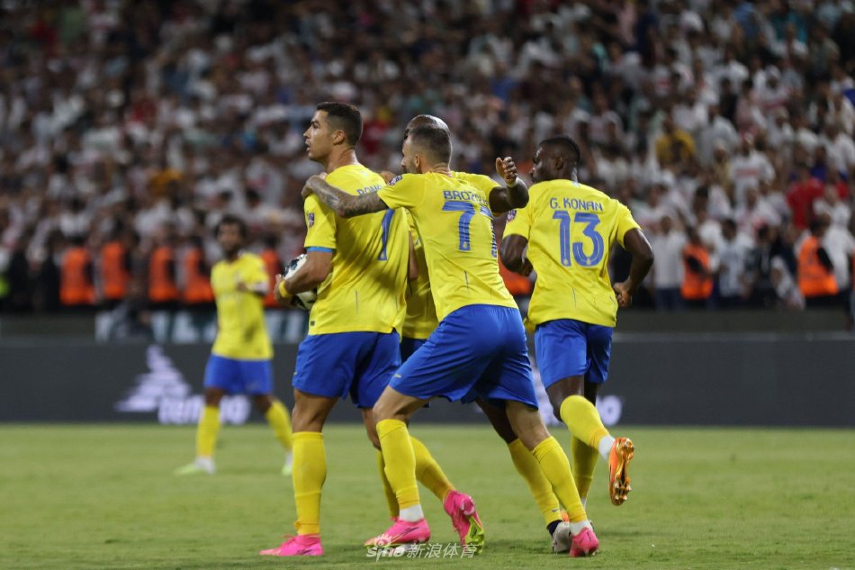 得关注的操 得关注的操